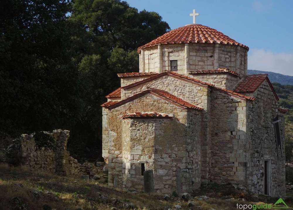 Το καθολικό της μονής Ζωοδόχου Πηγής Πύλης O22 Δρυός Κεφαλές-Σκούρτα